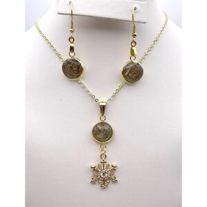 Handmade Resin Gold Glitter Snowflake Necklace & Earrings Set